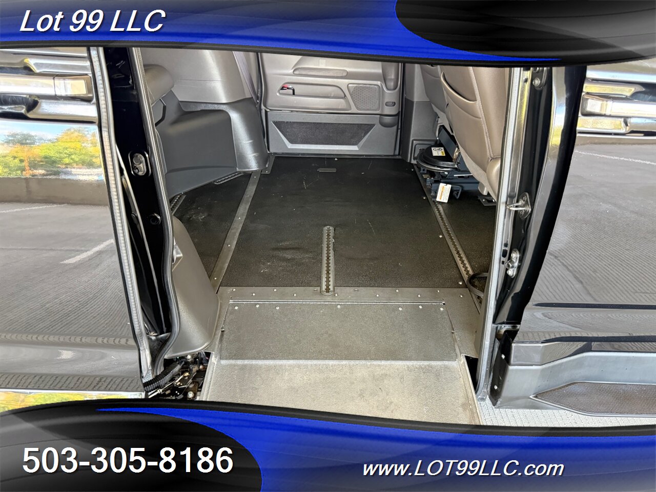 2013 Honda Odyssey EX-L WHEELCHAIR VAN Power Ramp New Tires DVD Entertainment Htd Leather Moon Roof - Photo 47 - Milwaukie, OR 97267