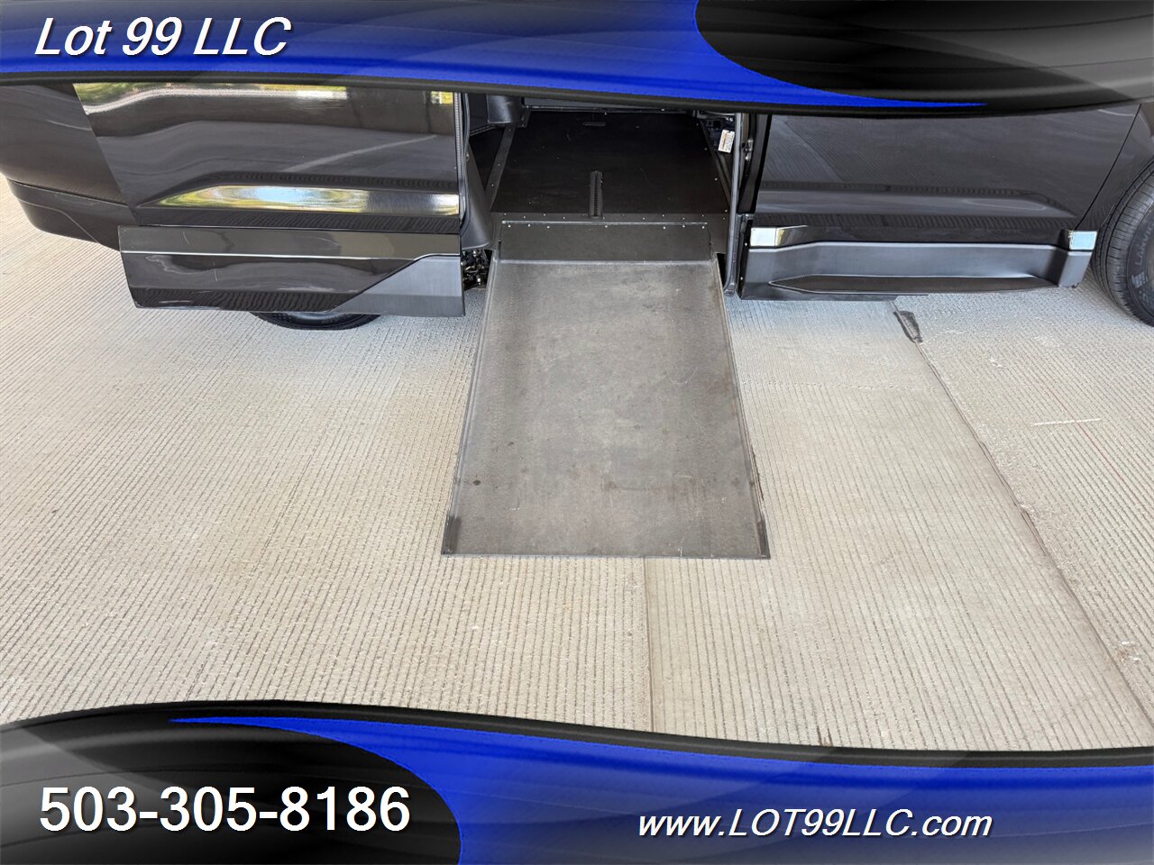 2013 Honda Odyssey EX-L WHEELCHAIR VAN Power Ramp New Tires DVD Entertainment Htd Leather Moon Roof - Photo 3 - Milwaukie, OR 97267