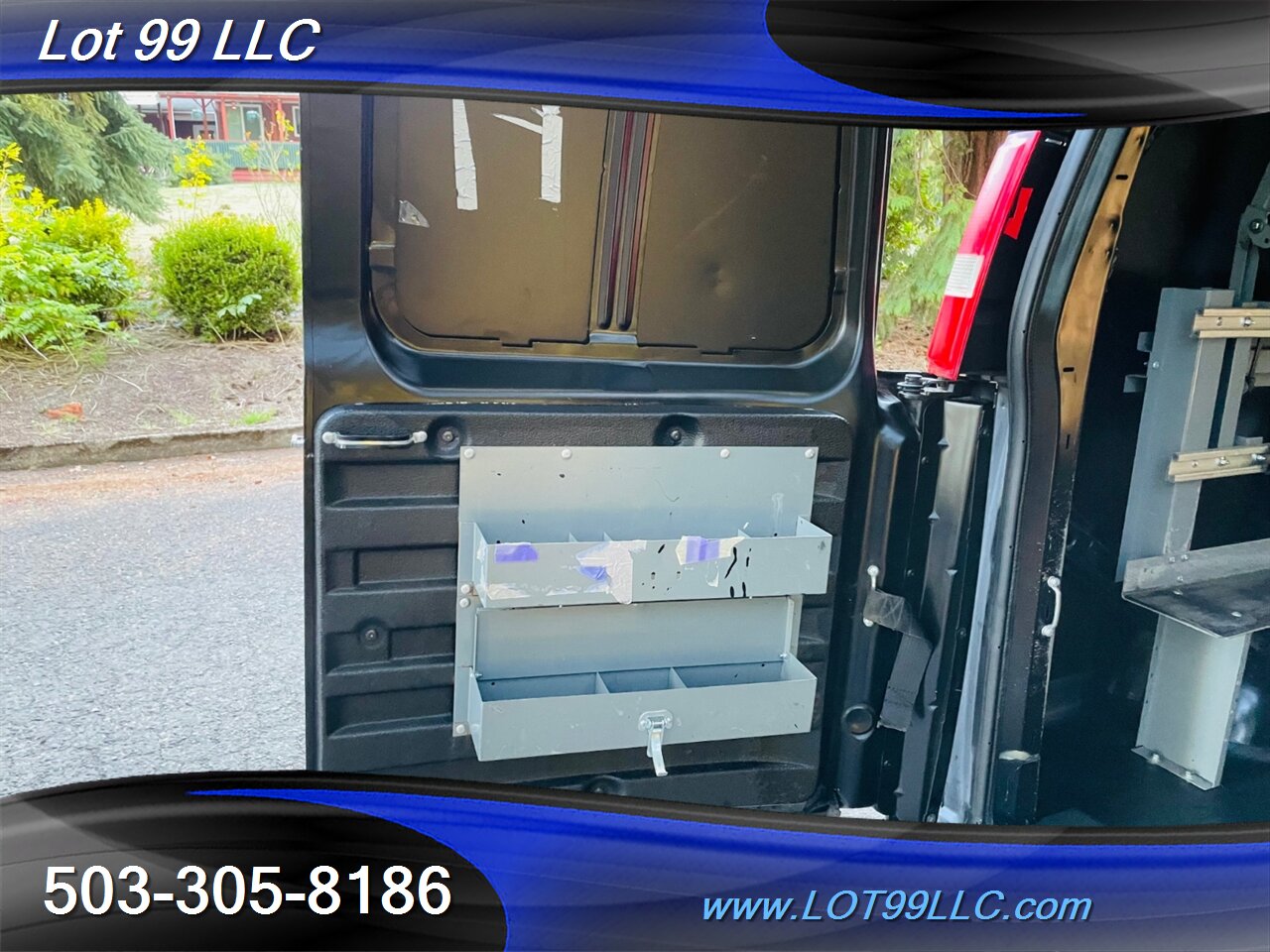 2015 Chevrolet Express Express 2500 Cargo Van 1-Owner 140k Vortec 4.   - Photo 38 - Milwaukie, OR 97267