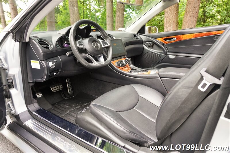 2007 Mercedes-Benz SL 550 Hard Top Convertible V8 5.5L 71k Heated  Leather Seats Power Hard Top Premium Wheels Newer Tires