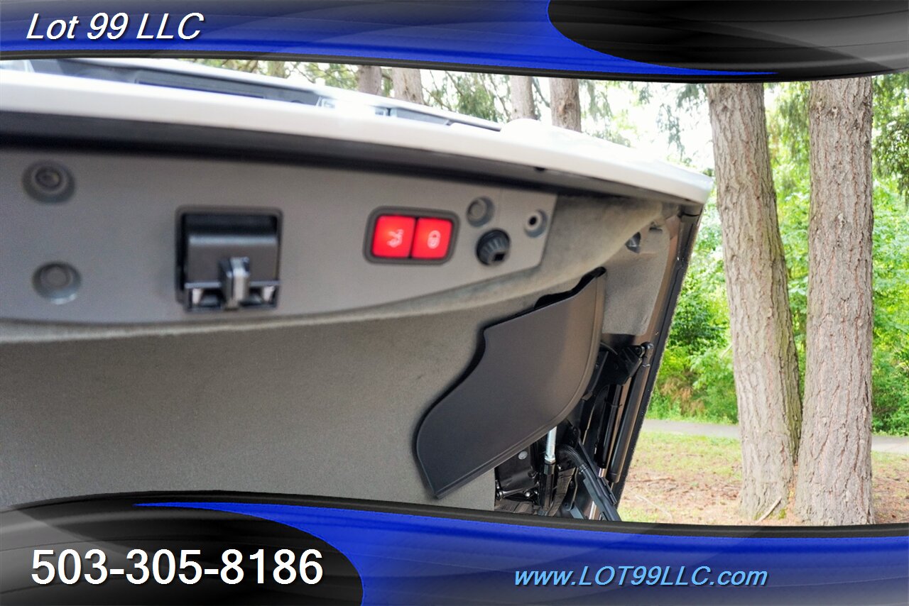 2007 Mercedes-Benz SL 550 Hard Top Convertible V8 5.5L 71k Heated Leather Seats Power Hard Top Premium Wheels Newer Tires - Photo 27 - Milwaukie, OR 97267