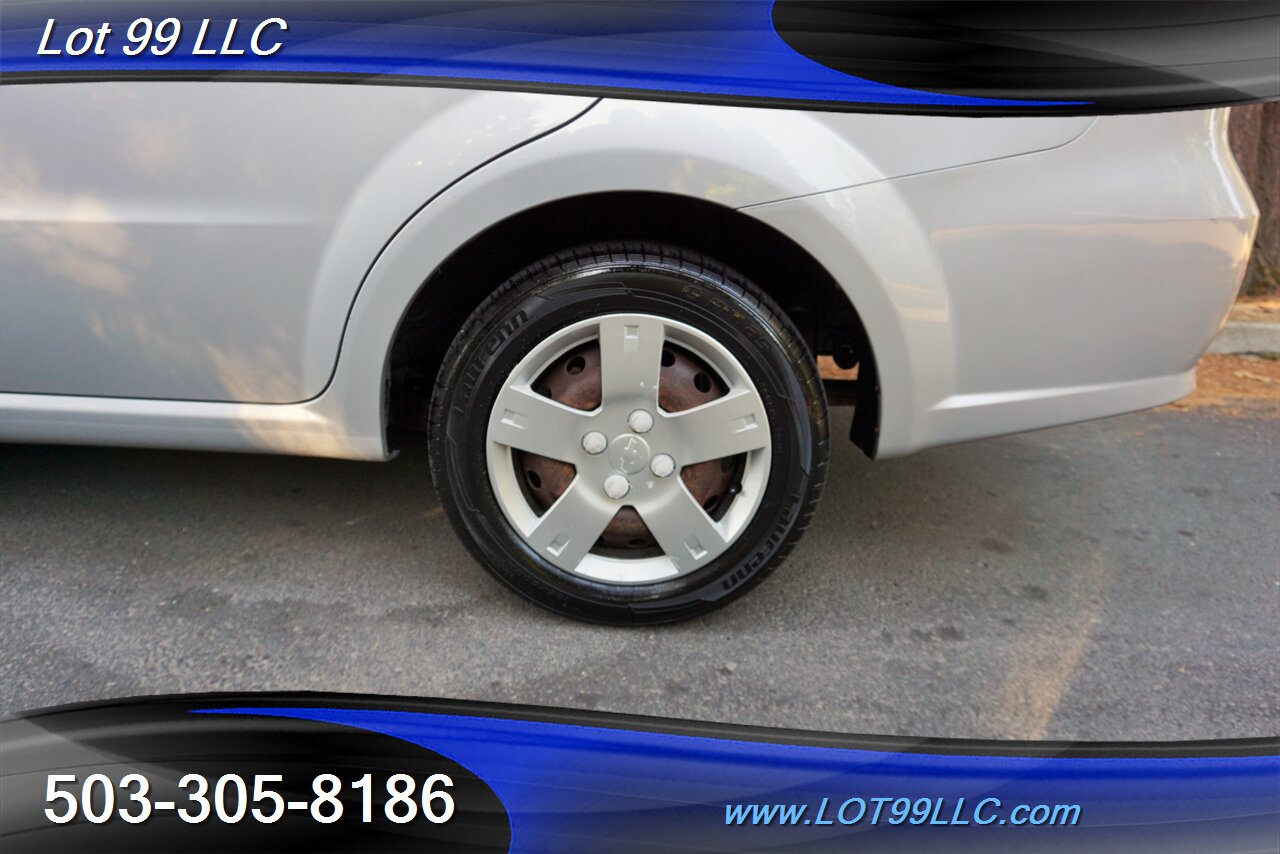 2010 Chevrolet Aveo LT Sedan Only 68K Automatic Newer Tires 35 MPG   - Photo 31 - Milwaukie, OR 97267