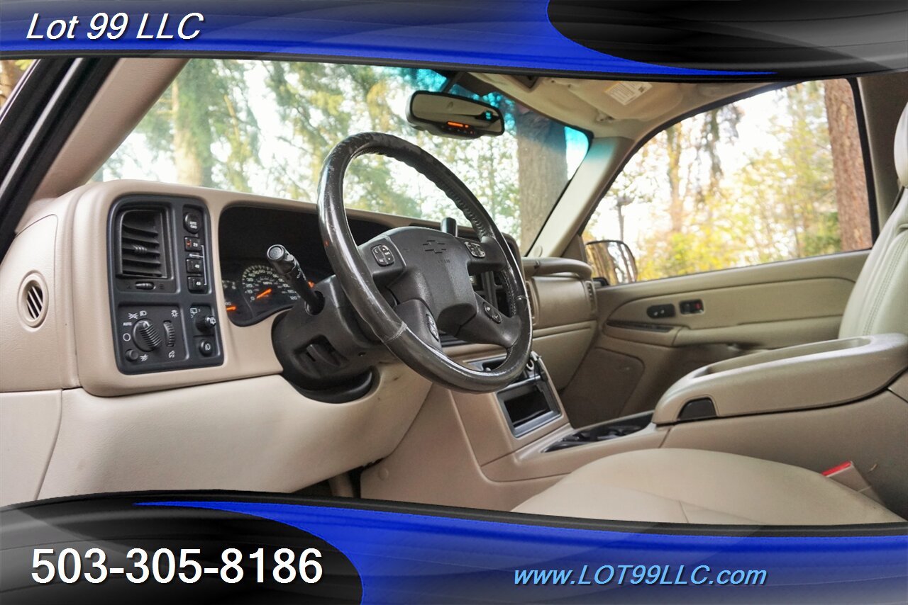 2004 Chevrolet Suburban 1500 LT 4X4 V8 5.3L Auto Heated Leather 3 row DVD   - Photo 13 - Milwaukie, OR 97267