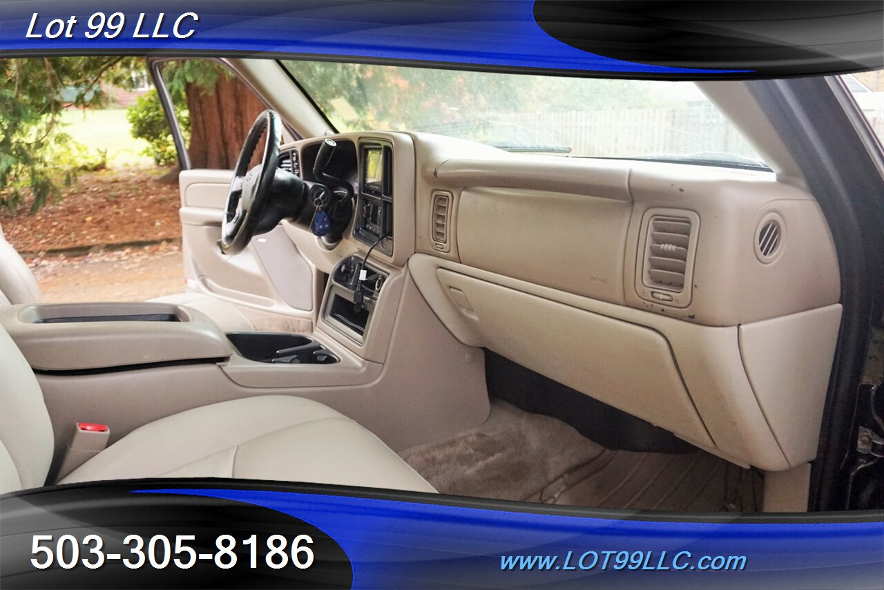 2004 Chevrolet Suburban 1500 LT 4X4 V8 5.3L Auto Heated Leather 3 row DVD   - Photo 18 - Milwaukie, OR 97267