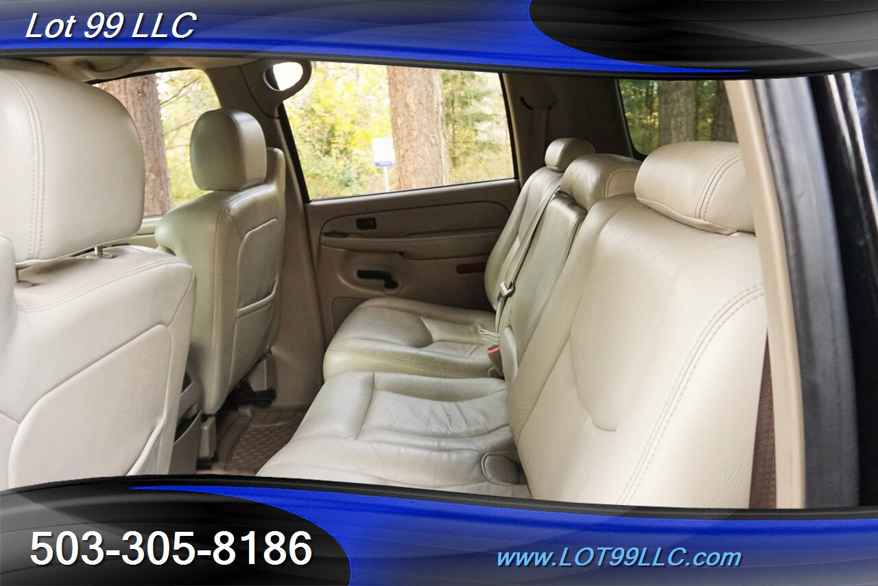 2004 Chevrolet Suburban 1500 LT 4X4 V8 5.3L Auto Heated Leather 3 row DVD   - Photo 16 - Milwaukie, OR 97267