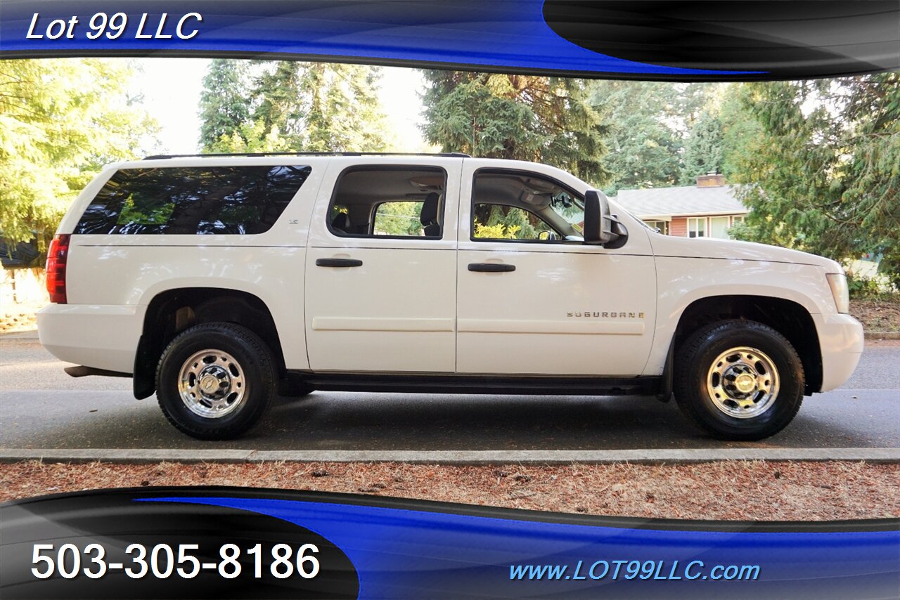 2007 Chevrolet Suburban LT 2500 4X4 V8 3 ROW Newer Tires 2 OWNERS NO RUST   - Photo 8 - Milwaukie, OR 97267