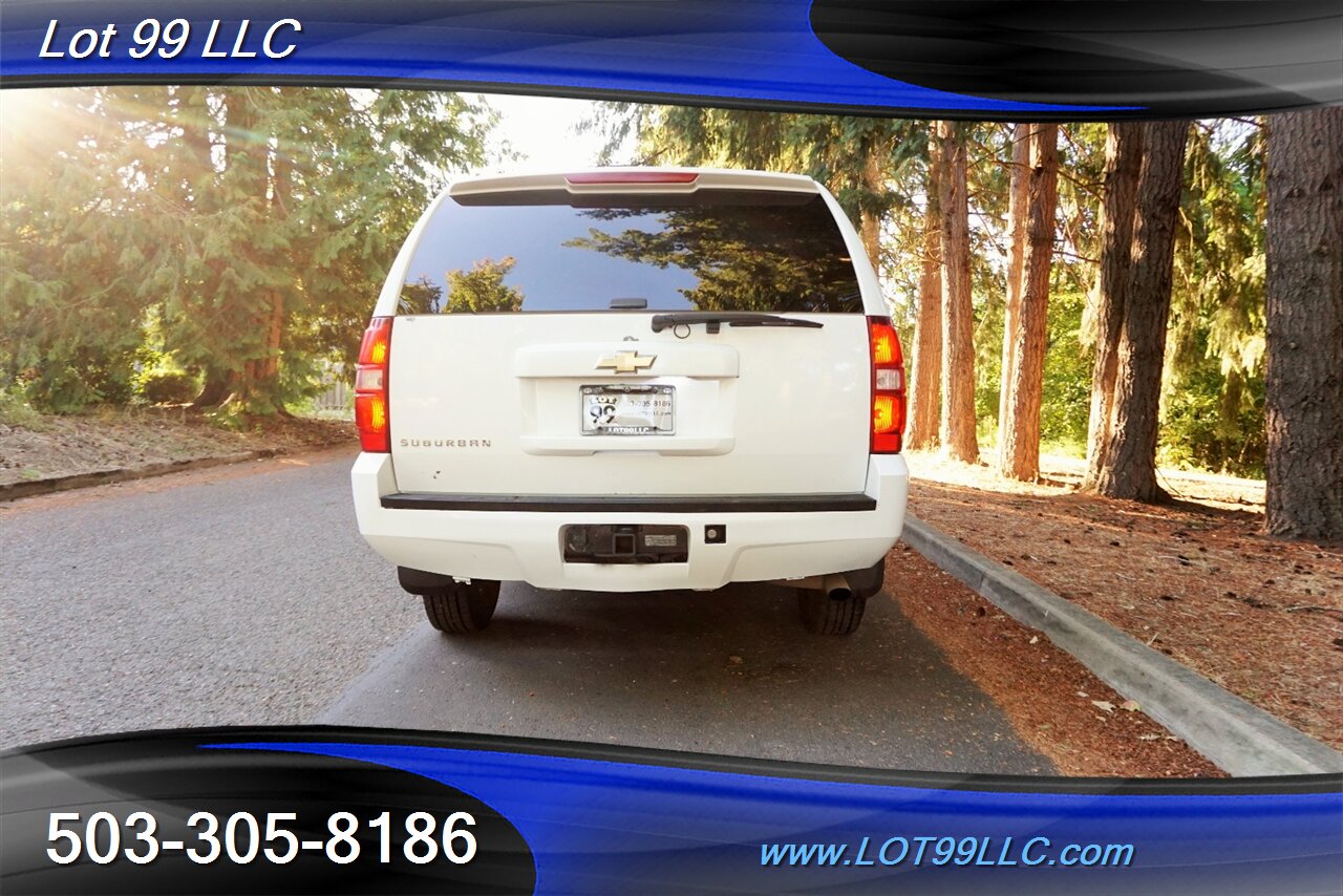 2007 Chevrolet Suburban LT 2500 4X4 V8 3 ROW Newer Tires 2 OWNERS NO RUST   - Photo 10 - Milwaukie, OR 97267