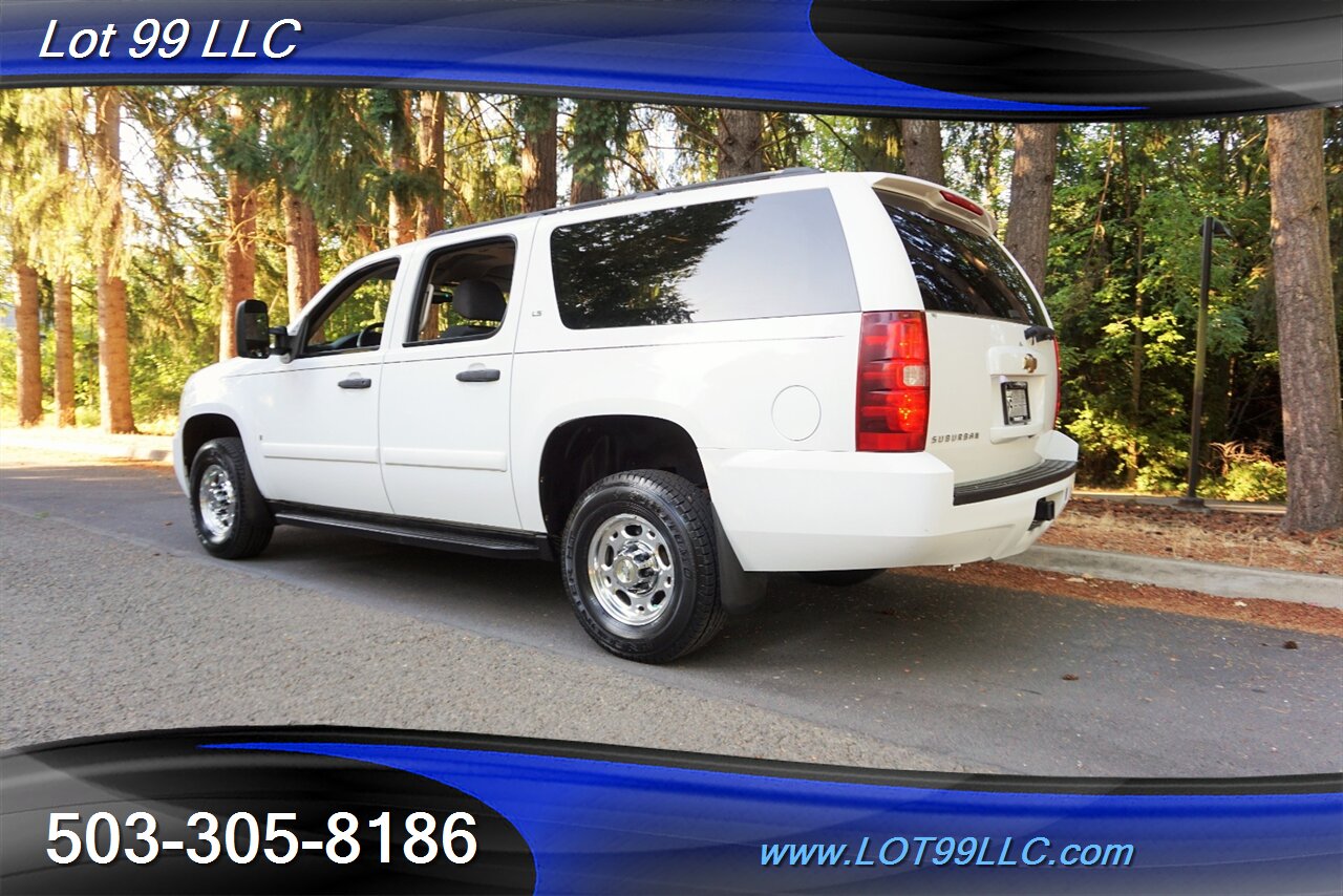 2007 Chevrolet Suburban LT 2500 4X4 V8 3 ROW Newer Tires 2 OWNERS NO RUST   - Photo 11 - Milwaukie, OR 97267