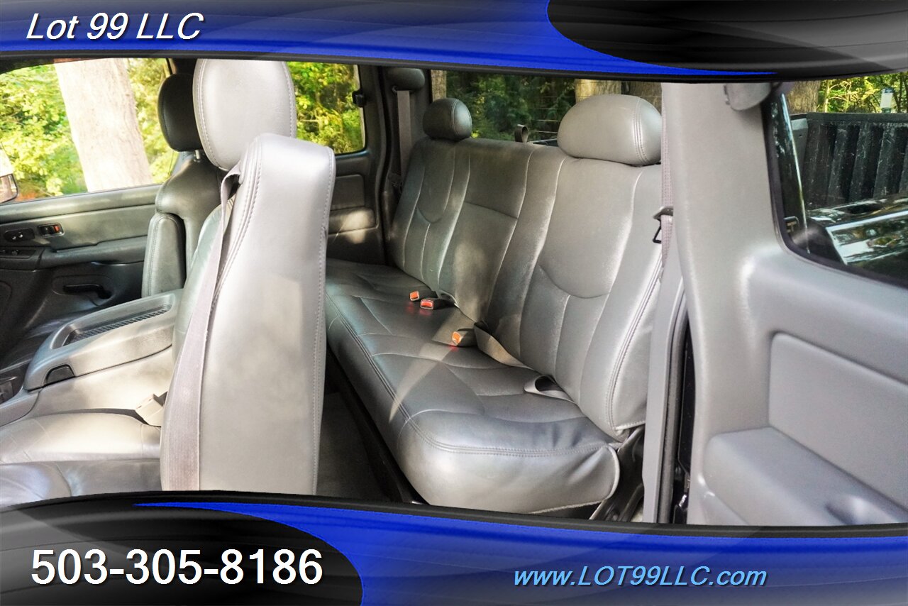 2004 GMC Sierra 2500HD SLT 4dr Crew Cab 4X4 6.6L Duramax Diesel Heated  Leather Seats Short Bed NO RUST - Photo 12 - Milwaukie, OR 97267
