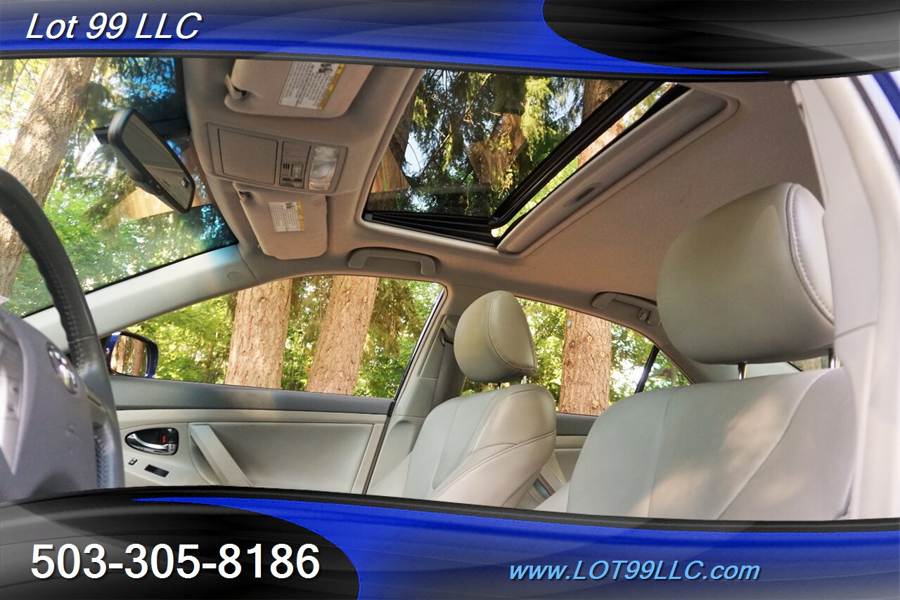 2009 Toyota Camry hybrid 95k Heated Leather Moon Roof 1 OWNER 34 MPG - Photo 3 - Milwaukie, OR 97267