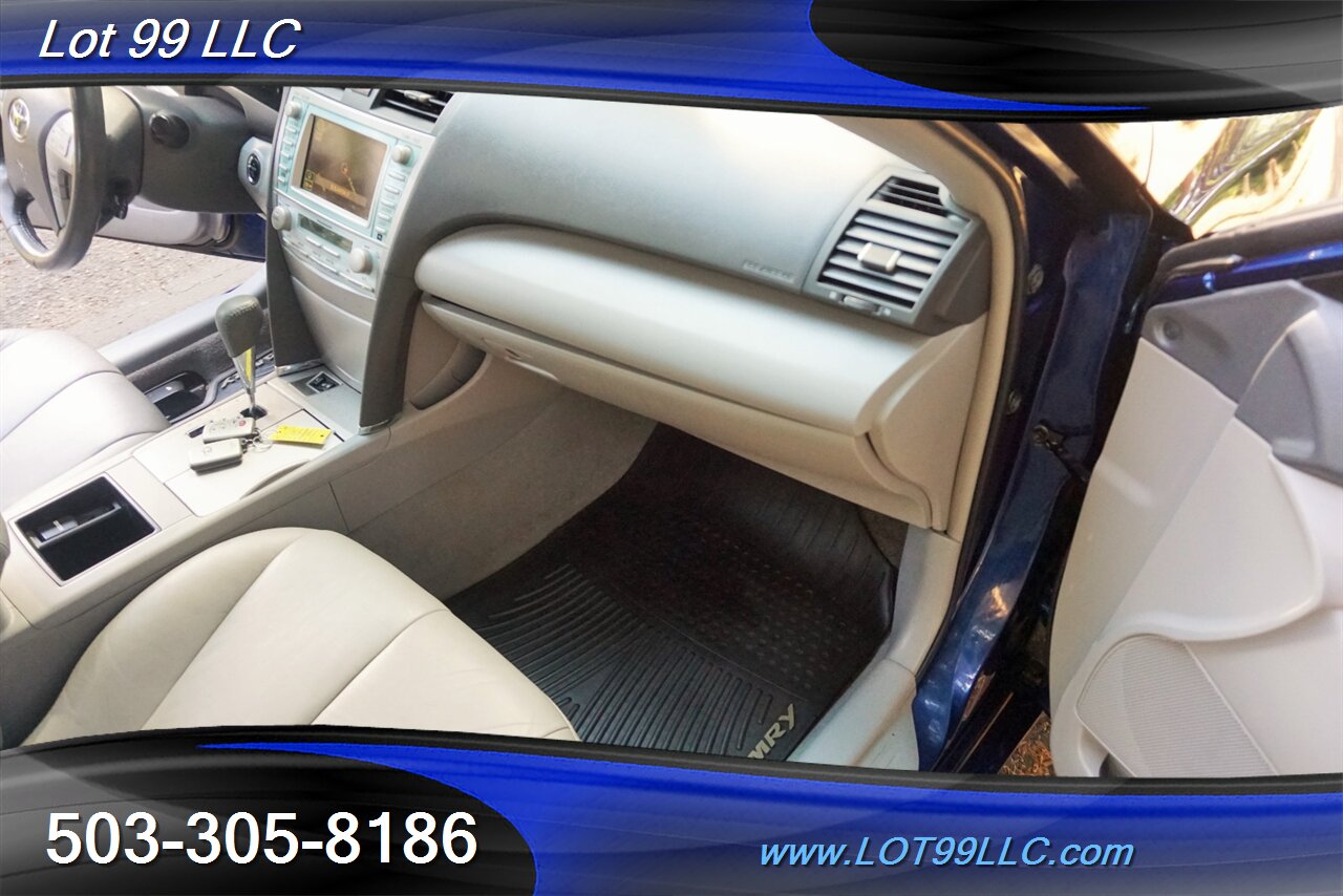 2009 Toyota Camry hybrid 95k Heated Leather Moon Roof 1 OWNER 34 MPG - Photo 35 - Milwaukie, OR 97267