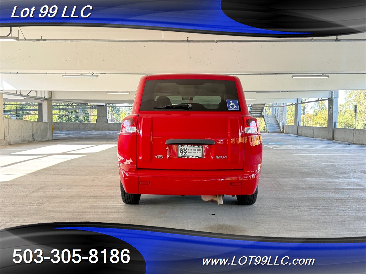 2012 Mobility Ventures MV1 Wheelchair Van WHEELCHAIR VAN 30 " Power Ramp 4.6L V8 - Photo 17 - Milwaukie, OR 97267