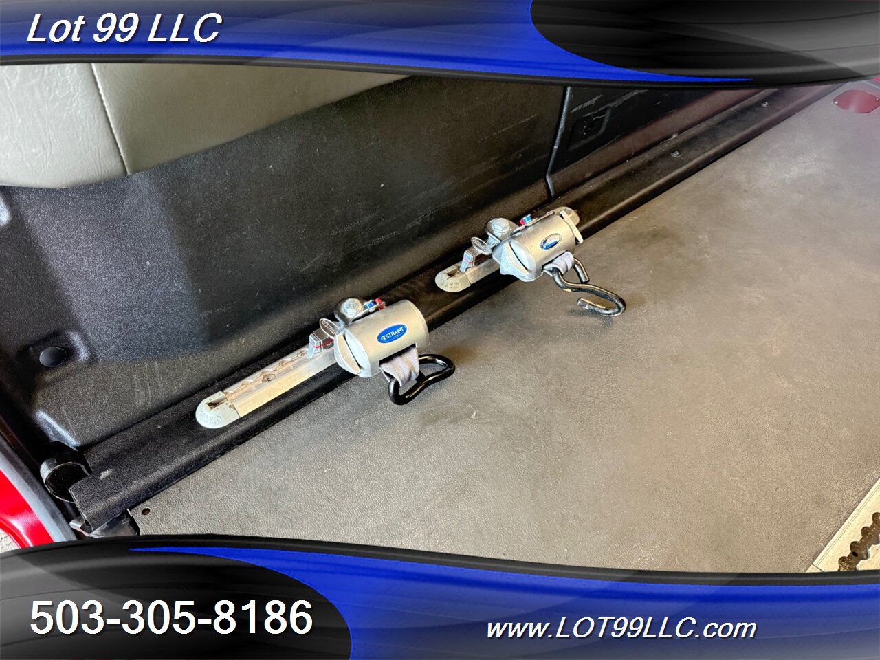 2012 Mobility Ventures MV1 Wheelchair Van WHEELCHAIR VAN 30 " Power Ramp 4.6L V8 - Photo 48 - Milwaukie, OR 97267