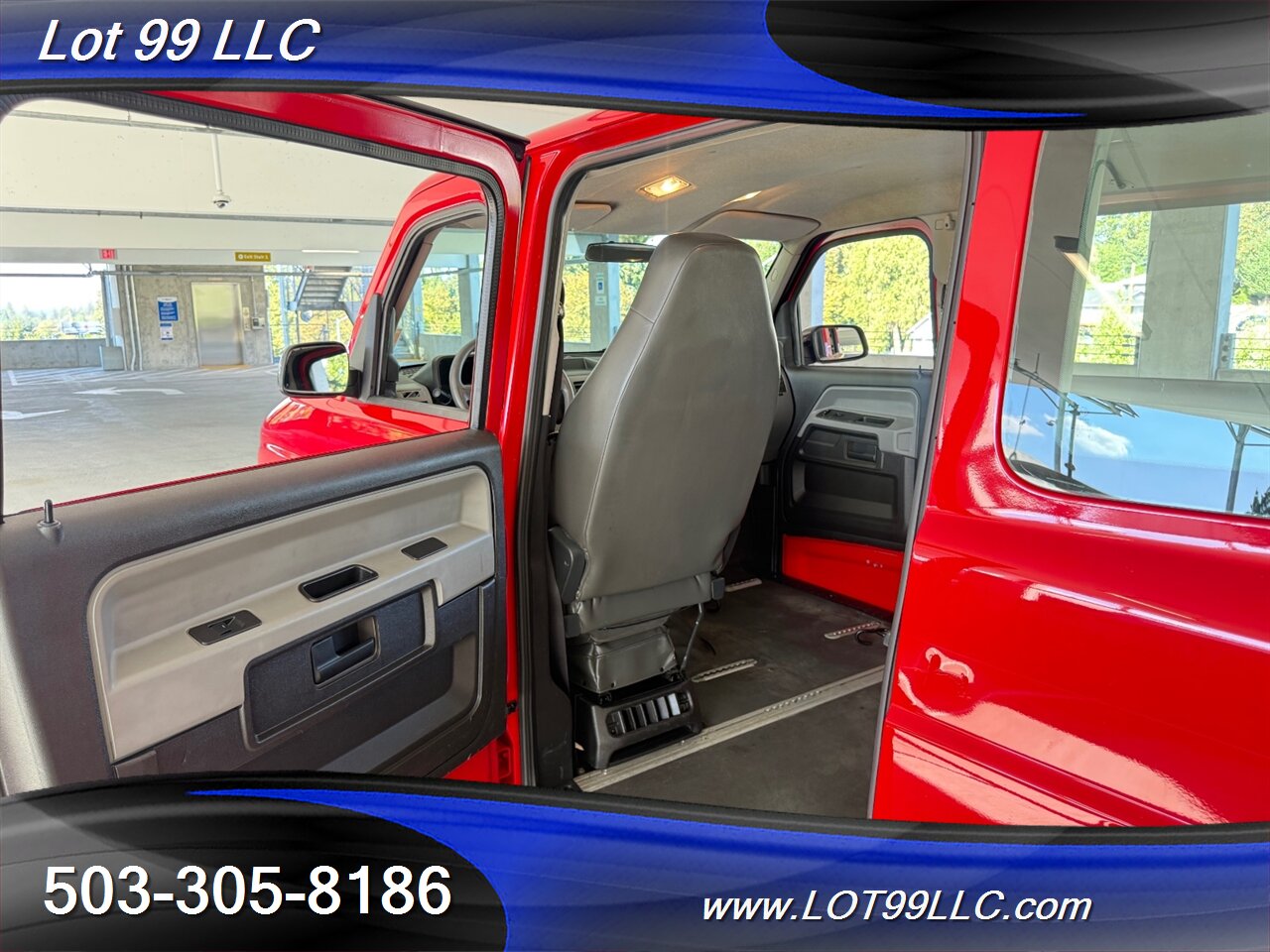 2012 Mobility Ventures MV1 Wheelchair Van WHEELCHAIR VAN 30 " Power Ramp 4.6L V8 - Photo 45 - Milwaukie, OR 97267