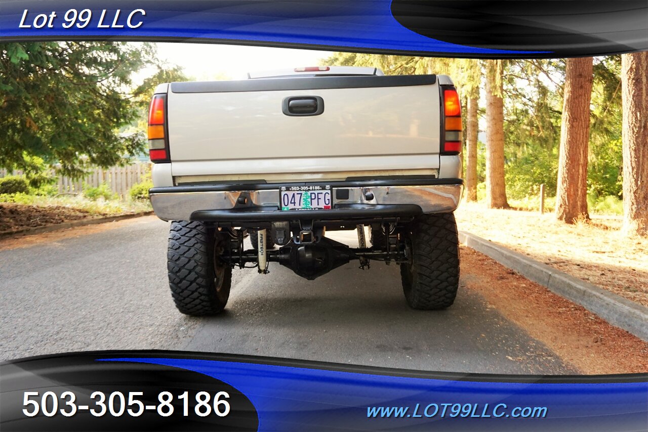 2004 GMC Sierra 2500HD 4X4 Sierra Crew Cab V8 8.1L BIG BLOCK LIFTED 20S   - Photo 10 - Milwaukie, OR 97267