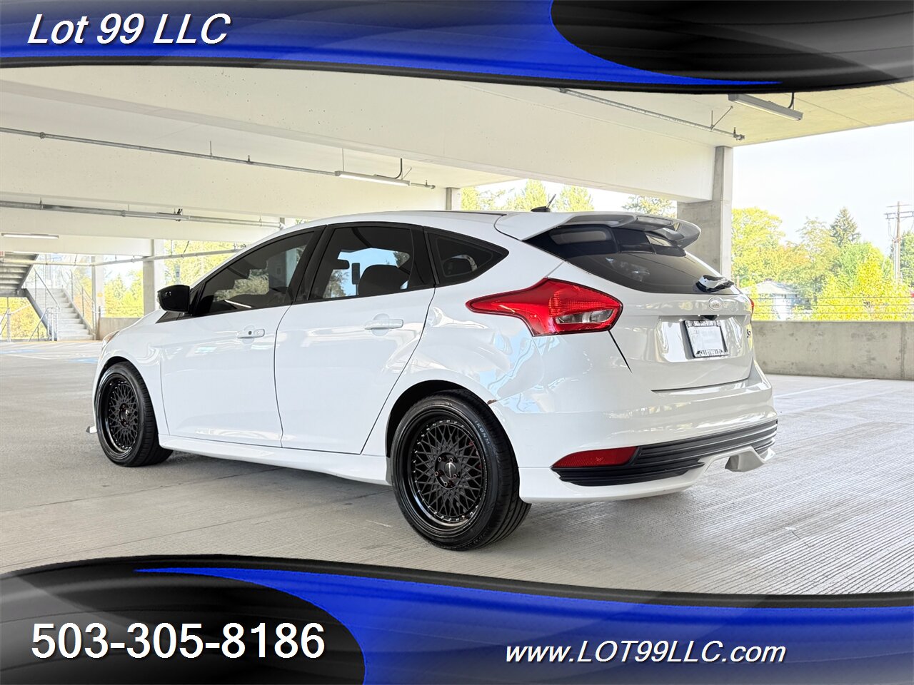 2016 Ford Focus ST 68k 6 Speed Manual 18 " Wheels Spoiler Tinted  EcoBoost 2.0L Turbo I4 252hp 270ft. - Photo 8 - Milwaukie, OR 97267
