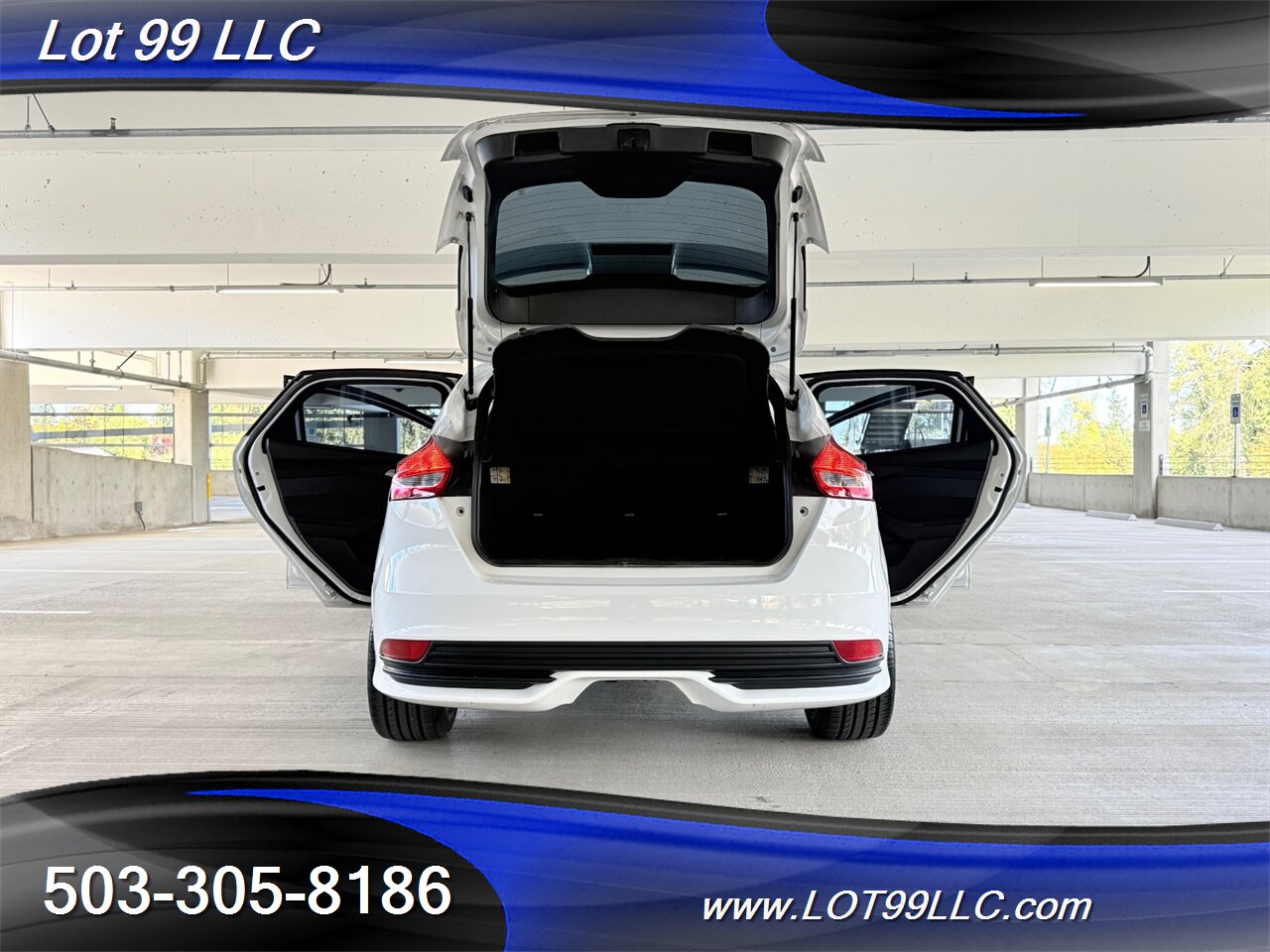 2016 Ford Focus ST 68k 6 Speed Manual 18 " Wheels Spoiler Tinted  EcoBoost 2.0L Turbo I4 252hp 270ft. - Photo 30 - Milwaukie, OR 97267