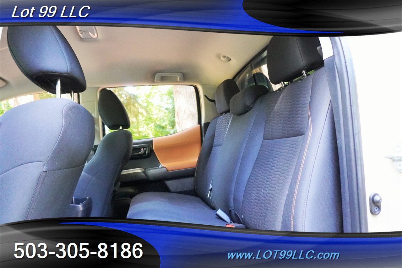 2017 Toyota Tacoma SR5 V6 4x4 V6 Auto Heated Seats GPS Canopy LIFTED Premium Wheels Newer Tires WINCH - Photo 13 - Milwaukie, OR 97267