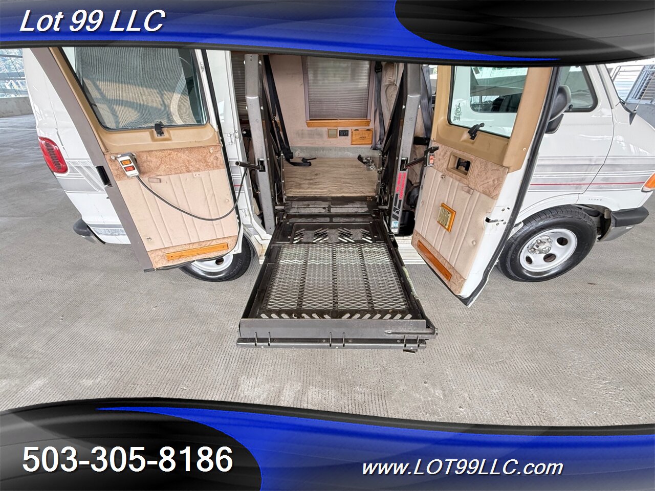 1996 Dodge Ram Van 2500 WHEELCHAIR VAN High Roof 108k  Side Power Lift - Photo 42 - Milwaukie, OR 97267