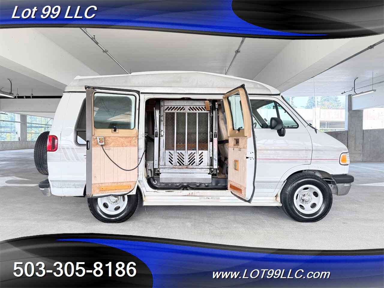 1996 Dodge Ram Van 2500 WHEELCHAIR VAN High Roof 108k  Side Power Lift - Photo 34 - Milwaukie, OR 97267