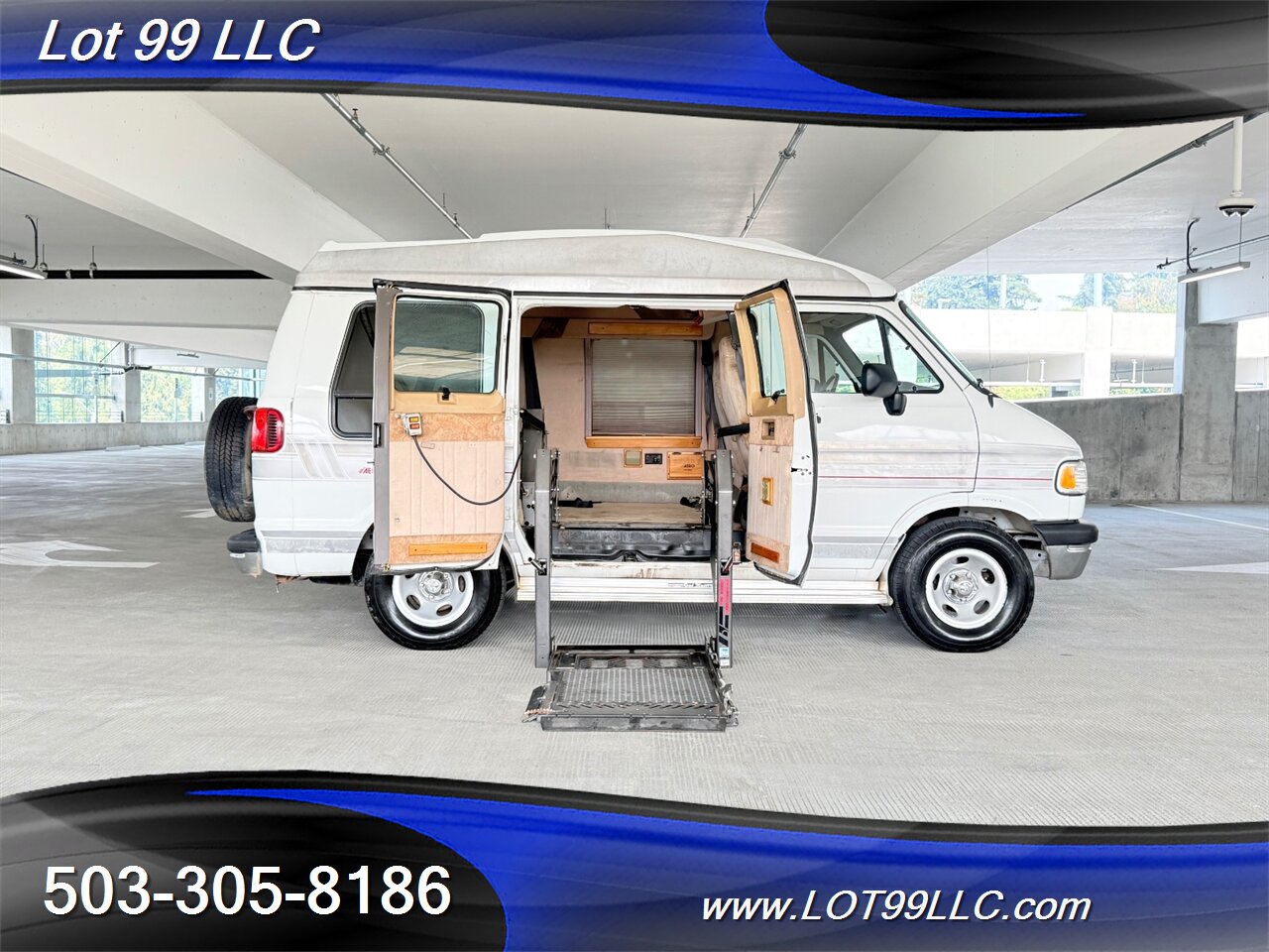 1996 Dodge Ram Van 2500 WHEELCHAIR VAN High Roof 108k  Side Power Lift - Photo 1 - Milwaukie, OR 97267