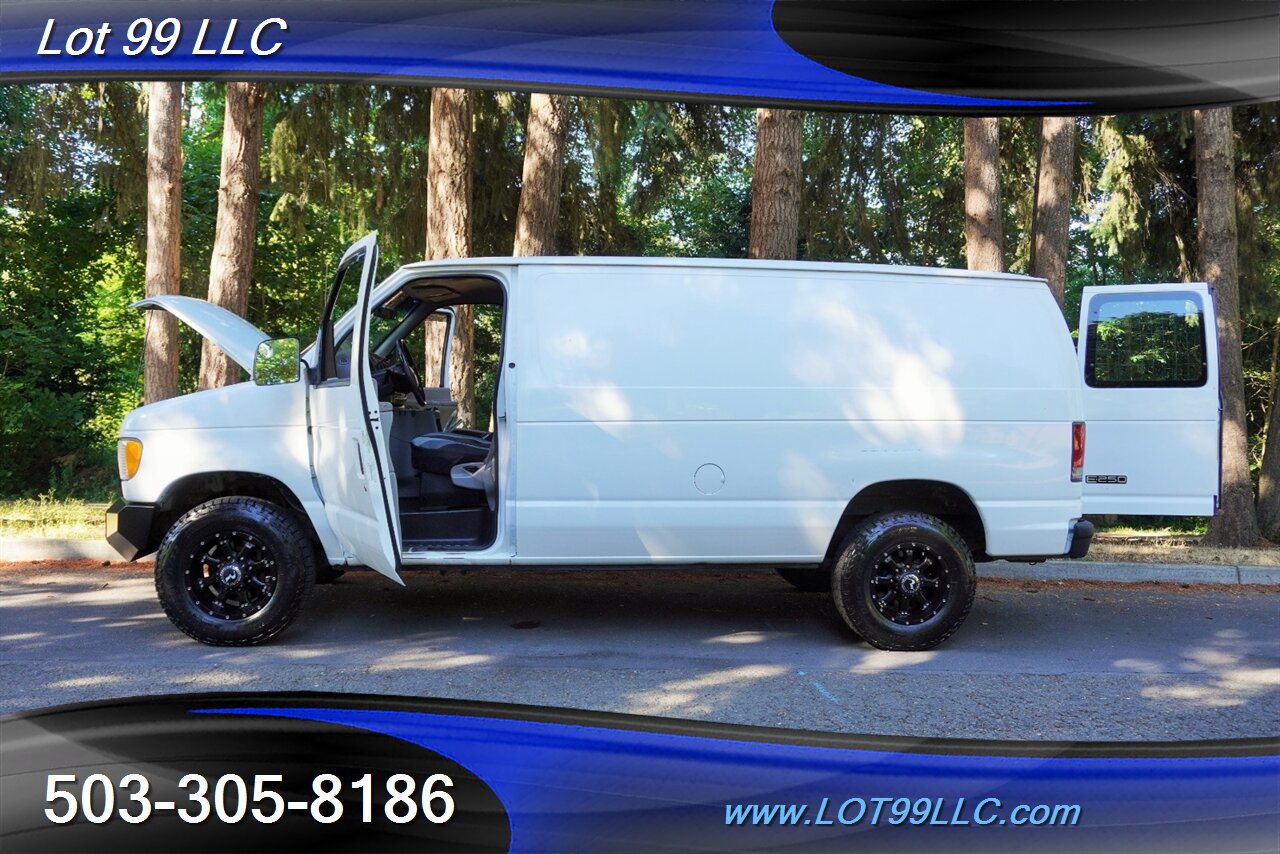 2009 Ford E-Series Chassis E-250 4.6L V8 Auto Cargo Van Premium Wheels Newer  Tires Steel Front Bumper - Photo 22 - Milwaukie, OR 97267