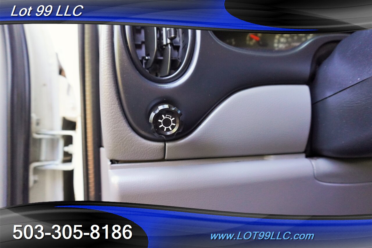 2009 Ford E-Series Chassis E-250 4.6L V8 Auto Cargo Van Premium Wheels Newer  Tires Steel Front Bumper - Photo 21 - Milwaukie, OR 97267
