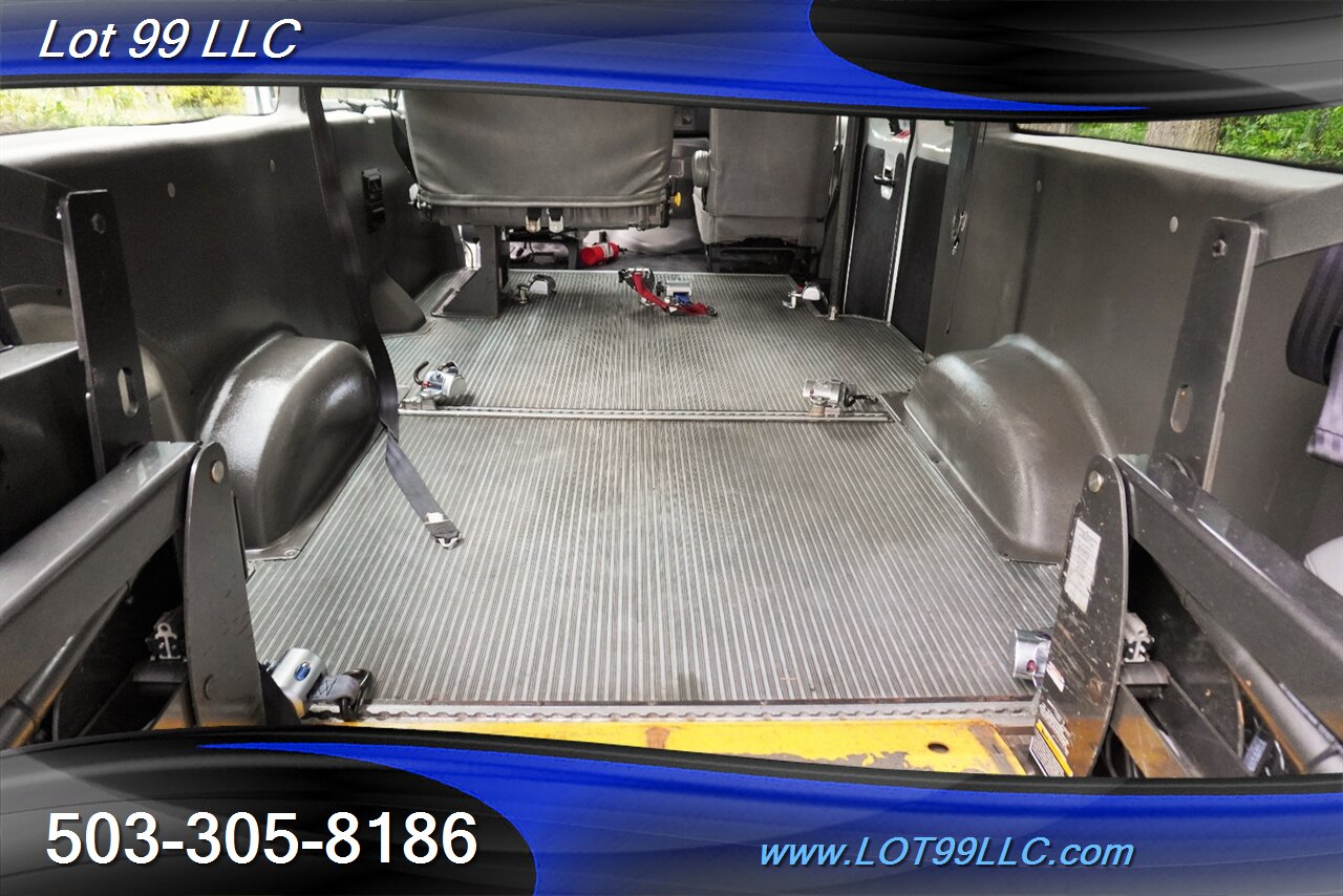 2009 Ford E-Series Chassis E-250 4.6L V8 Auto Cargo Van Premium Wheels Newer  Tires Steel Front Bumper - Photo 17 - Milwaukie, OR 97267