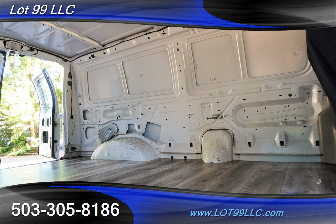 2009 Ford E-Series Chassis E-250 4.6L V8 Auto Cargo Van Premium Wheels Newer  Tires Steel Front Bumper - Photo 14 - Milwaukie, OR 97267