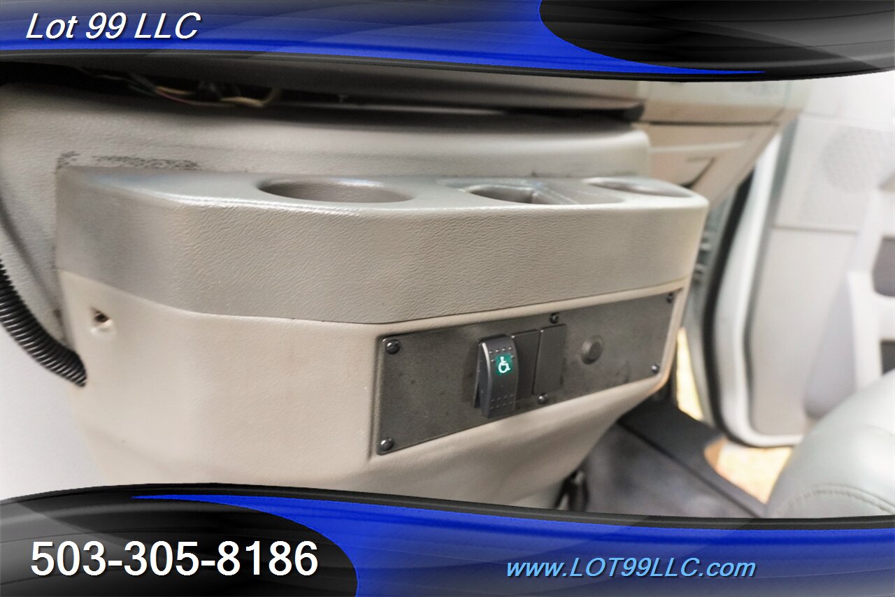 2009 Ford E-Series Chassis E-250 4.6L V8 Auto Cargo Van Premium Wheels Newer  Tires Steel Front Bumper - Photo 26 - Milwaukie, OR 97267