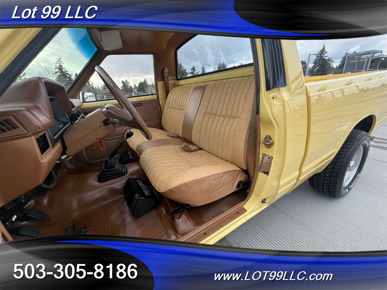 1985 Nissan 720 Regular Cab Like New Interior 5 Speed Super Clean In and Out   - Photo 10 - Milwaukie, OR 97267