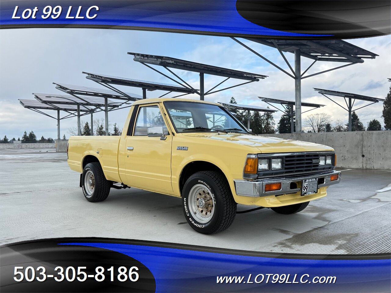 1985 Nissan 720 Regular Cab Like New Interior 5 Speed Super Clean In and Out   - Photo 4 - Milwaukie, OR 97267