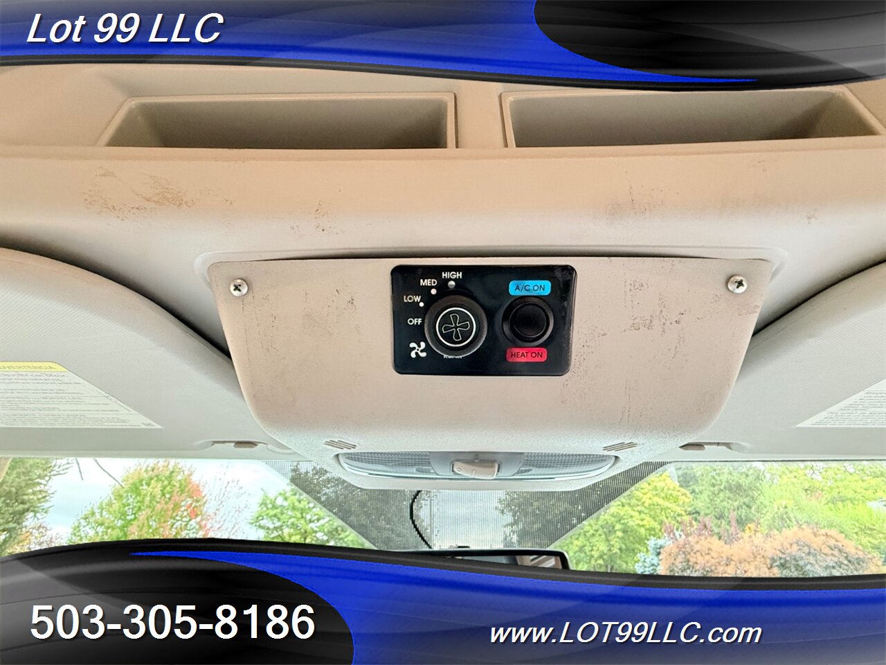 2015 Ford Transit 150 Mid Roof 132k WHEELCHAIR VAN Side Lift BraunAbility 6 passenger - Photo 45 - Milwaukie, OR 97267