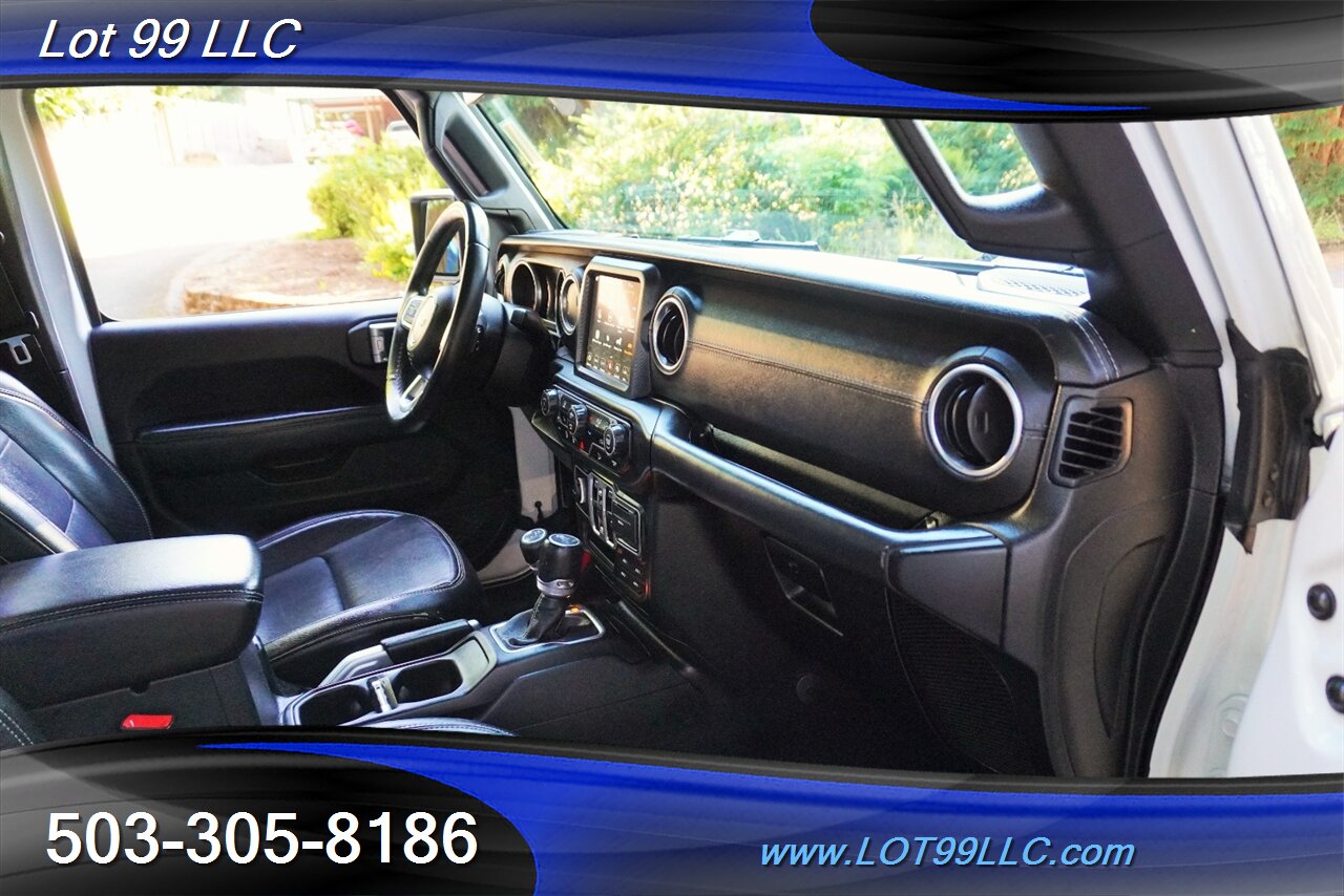 2018 Jeep Wrangler Sahara Unlimited 4X4 V6 Auto HARD TOP Black FUEL Wheels Newer Tires - Photo 16 - Milwaukie, OR 97267