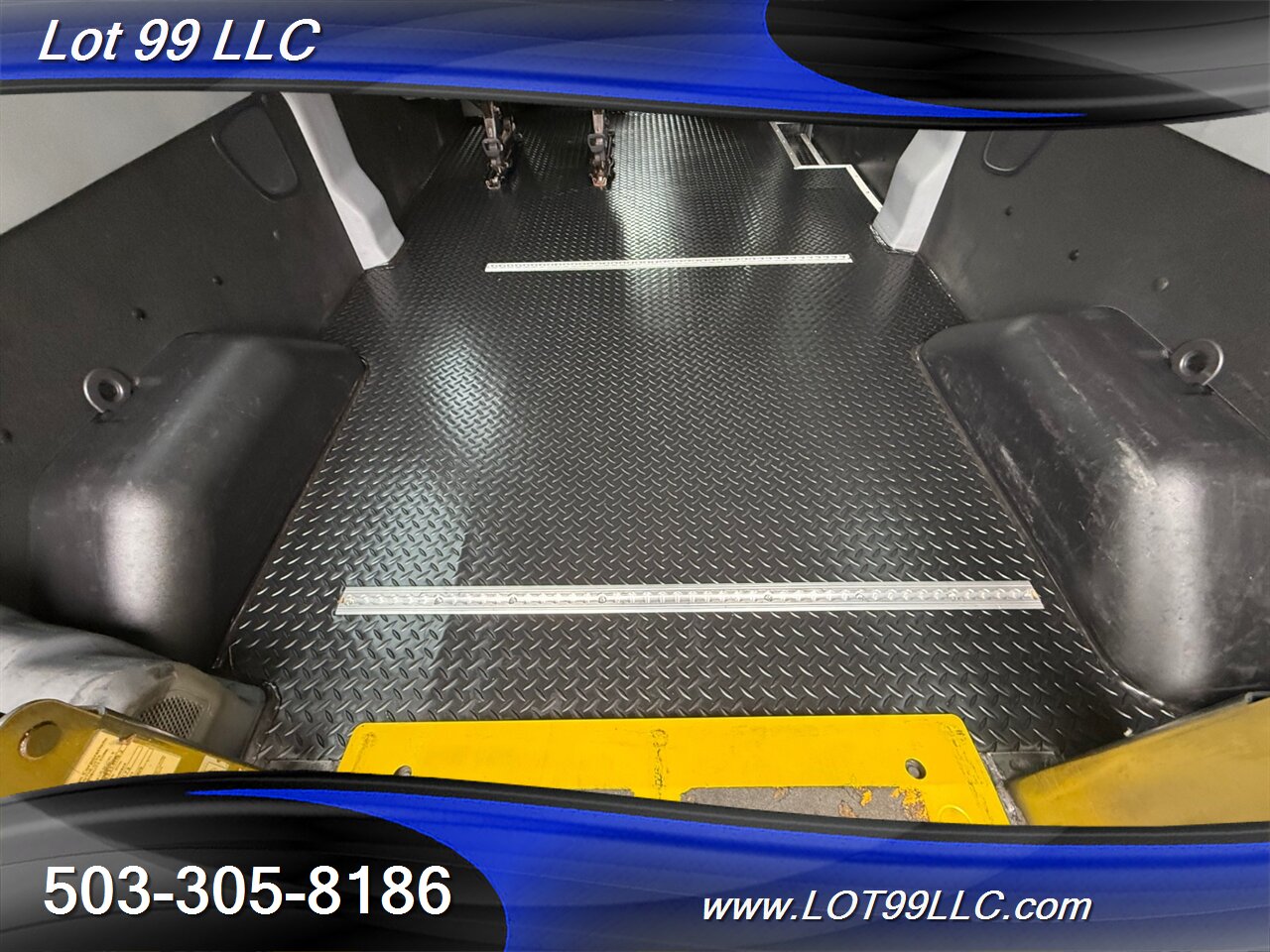 2015 Ford Transit 350 53k MID ROOF WHEELCHAIR VAN NEW TIRES - Photo 17 - Milwaukie, OR 97267