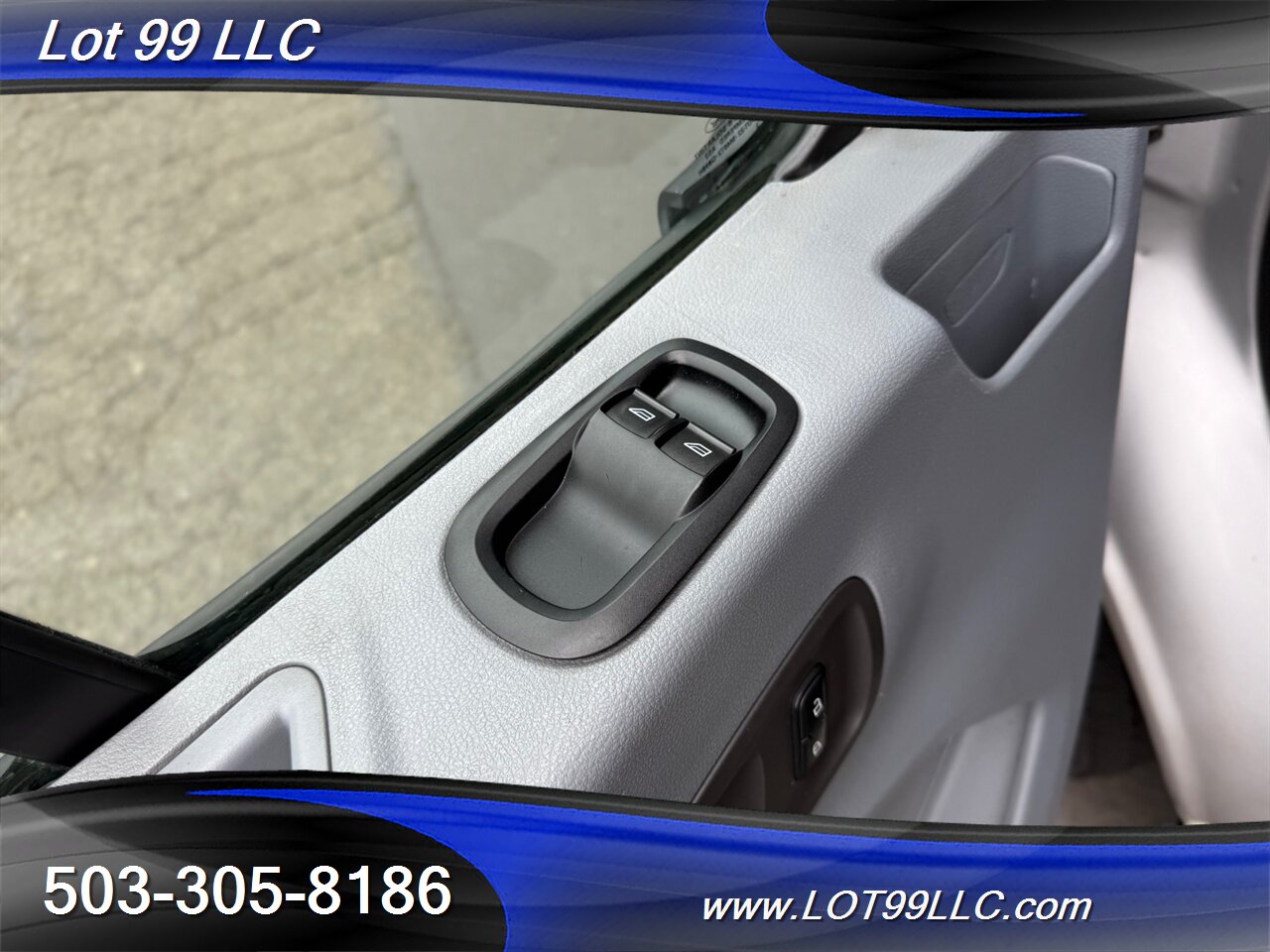 2015 Ford Transit 350 53k MID ROOF WHEELCHAIR VAN NEW TIRES - Photo 35 - Milwaukie, OR 97267