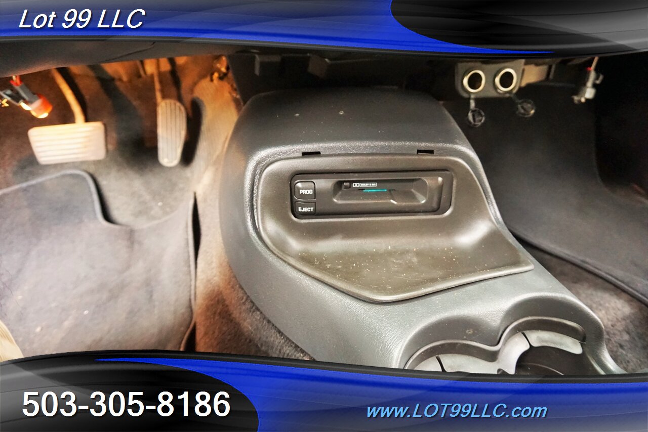 2000 Chevrolet Blazer ZR2 LS 4WD 126K V6 4.3L Automatic Newer Tires   - Photo 19 - Milwaukie, OR 97267