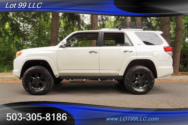 2013 Toyota 4Runner SR5 4X4 6 Auto LIFTED Black Wheels Newer Tires