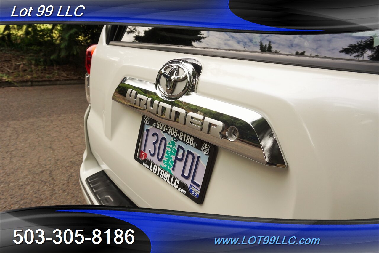 2013 Toyota 4Runner SR5 4X4 6 Auto LIFTED Black Wheels Newer Tires - Photo 33 - Milwaukie, OR 97267
