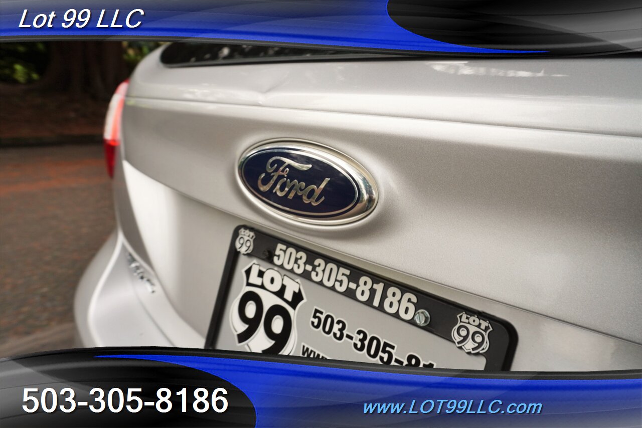 2012 Ford Focus Titanium Only 57K Heated Leather GPS 2 OWNERS   - Photo 31 - Milwaukie, OR 97267