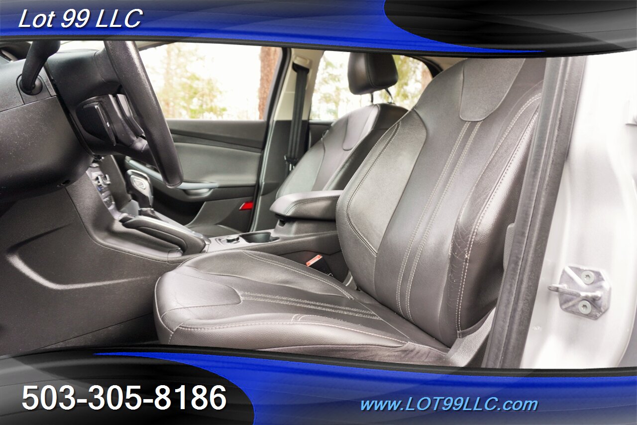 2012 Ford Focus Titanium Only 57K Heated Leather GPS 2 OWNERS   - Photo 13 - Milwaukie, OR 97267