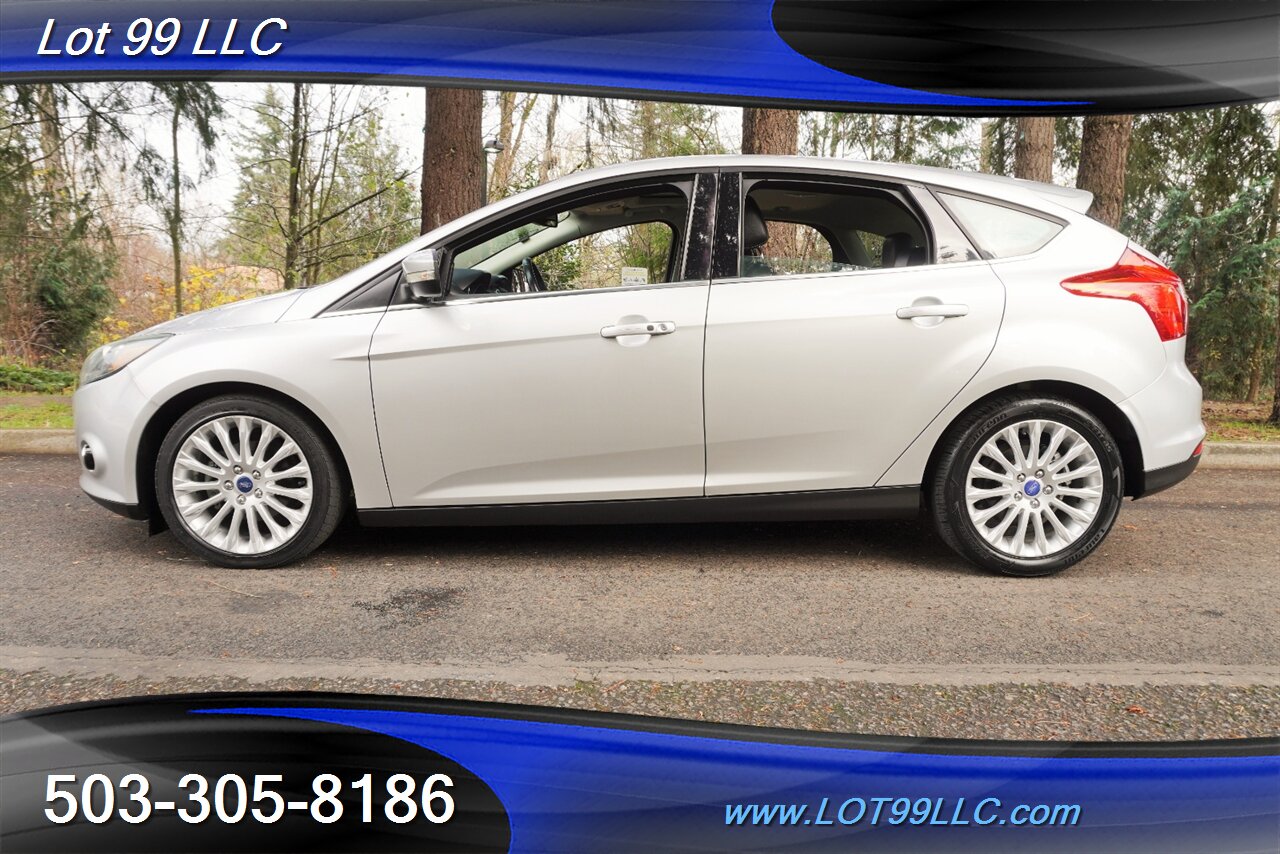 2012 Ford Focus Titanium Only 57K Heated Leather GPS 2 OWNERS   - Photo 1 - Milwaukie, OR 97267