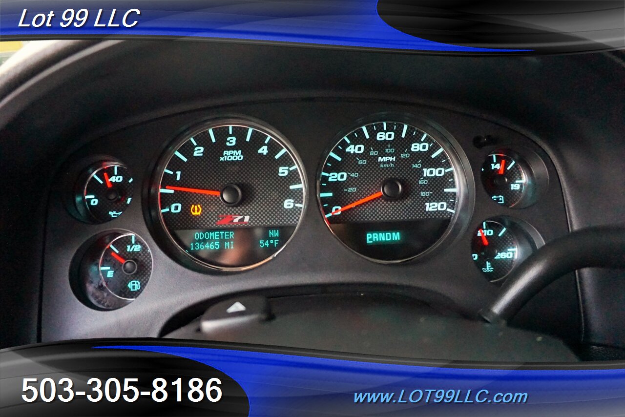 2009 Chevrolet Avalanche LTZ 4X4 V8 5.3L Auto Heated Leather Newer Tires   - Photo 20 - Milwaukie, OR 97267