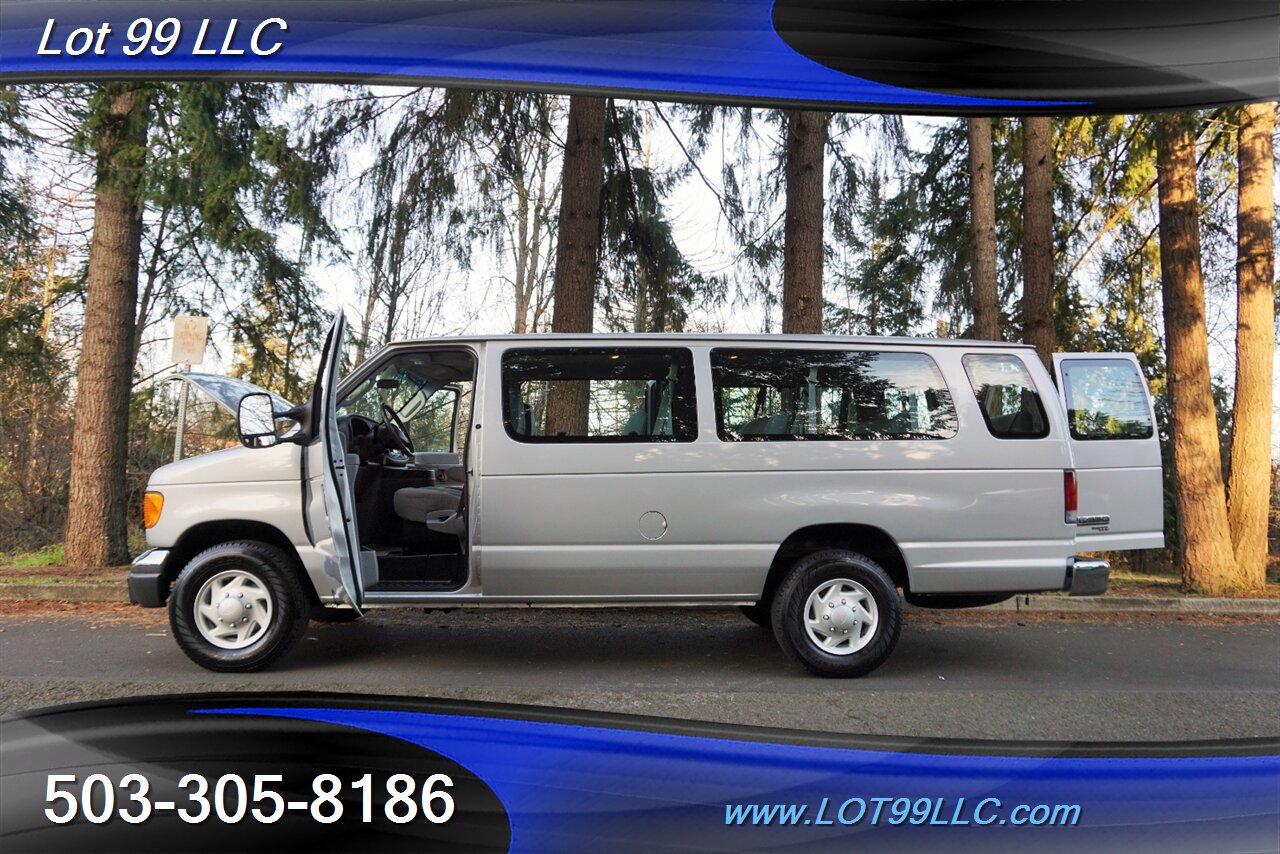 2007 Ford E-350 SD XLT 59k 15 Passenger Seating 1 OWNER   - Photo 26 - Milwaukie, OR 97267