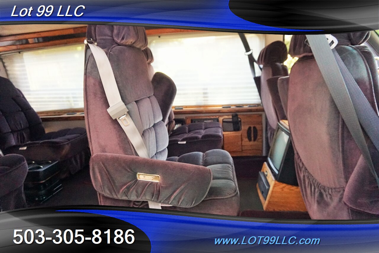 1996 Ford Econoline E150 Cargo Conversion Van V8 5.8L Au   - Photo 2 - Milwaukie, OR 97267