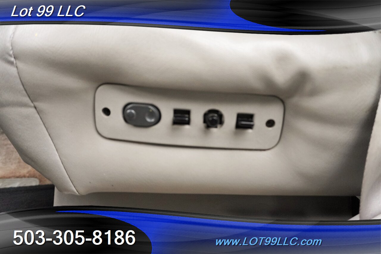 1998 Chevrolet Suburban K1500 LT 4X4 V8 5.7L Auto Leather LITED Premium  Wheels Newer Tires NO RUST ROOF RACK - Photo 37 - Milwaukie, OR 97267