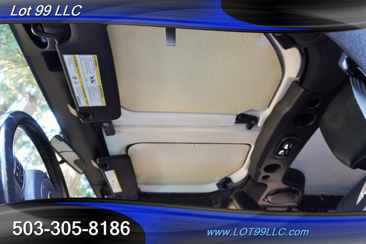 2011 Jeep Wrangler Unlimited 4x4 70th Anniversary V6 3.6L Auto Heated  Leather Seats Hard Top LIFTED Black Wheels BFG Tires Winch 1 OWNER - Photo 14 - Milwaukie, OR 97267