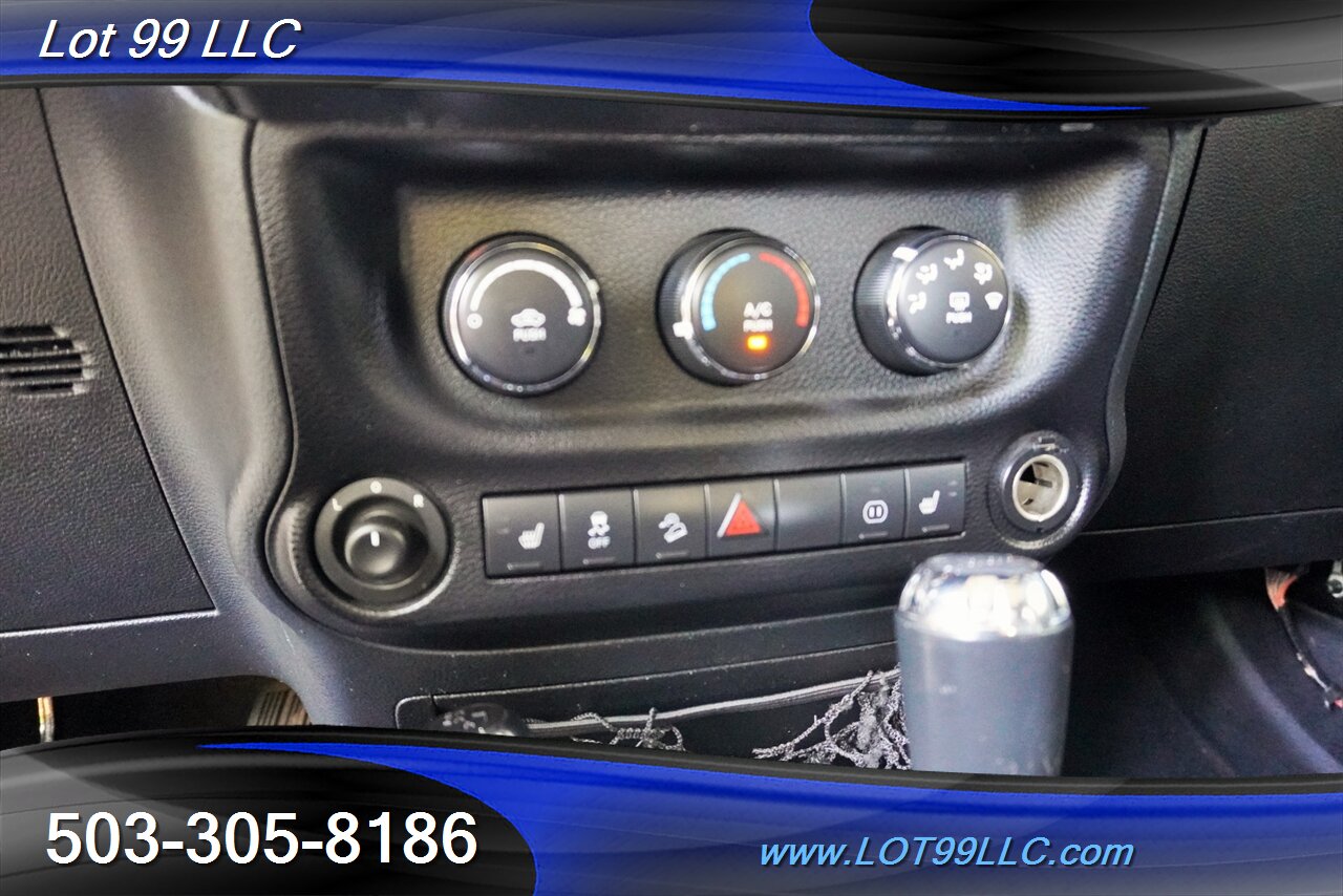 2011 Jeep Wrangler Unlimited 4x4 70th Anniversary V6 3.6L Auto Heated  Leather Seats Hard Top LIFTED Black Wheels BFG Tires Winch 1 OWNER - Photo 23 - Milwaukie, OR 97267