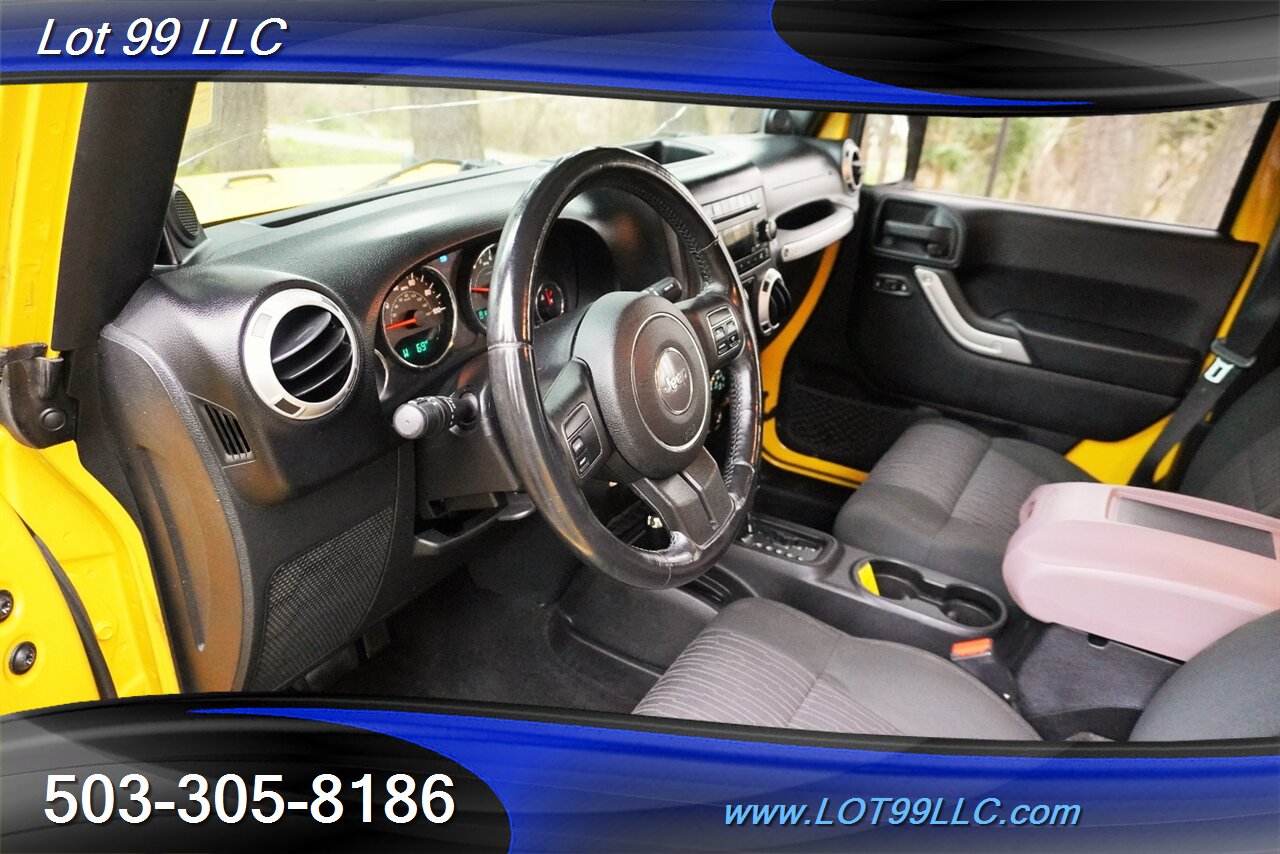 2011 Jeep Wrangler Sahara Unlimited 4X4 V6 Auto HARD TOP WINCH LIFTED Black Premium Wheels Newer Tires Bumpers - Photo 13 - Milwaukie, OR 97267