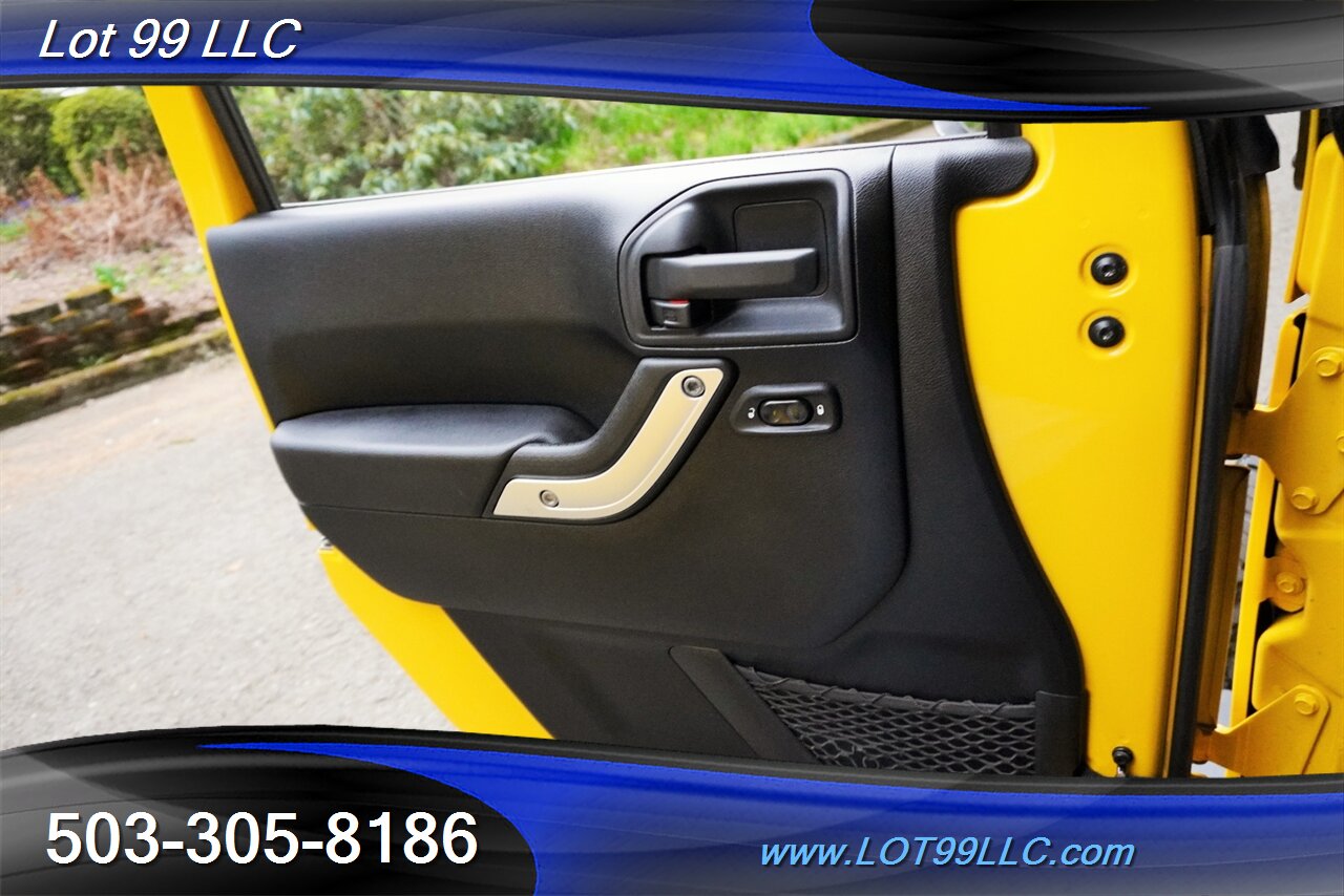 2011 Jeep Wrangler Sahara Unlimited 4X4 V6 Auto HARD TOP WINCH LIFTED Black Premium Wheels Newer Tires Bumpers - Photo 28 - Milwaukie, OR 97267